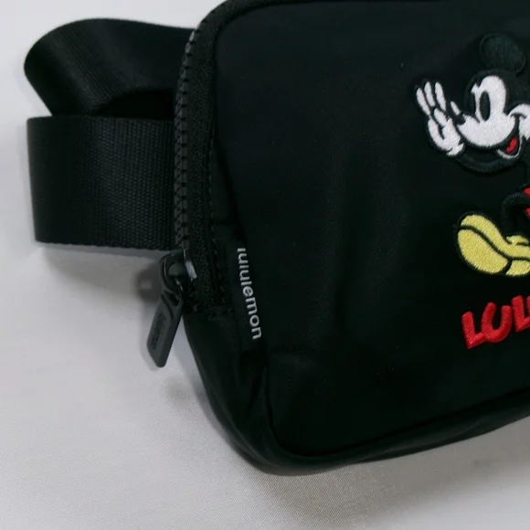 Lululemon | Disney Mickey Mouse 1L Everywhere Belt Bag Black NEW WITH TAGS! - Picture 10 of 16